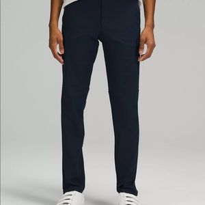 Lululemon Commission Pant Slim Warpstream 34in inseam True Navy waist size 31